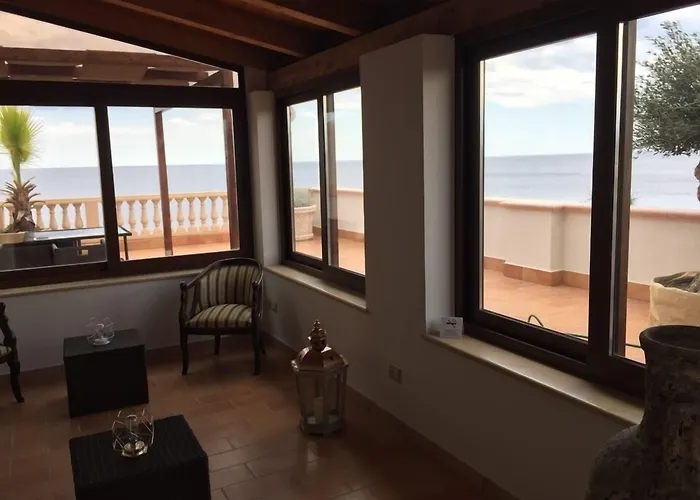 Le Di Rosanna 住宿加早餐酒店 玛里纳吉尔萨罗