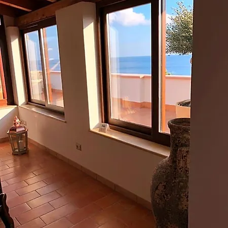 Le Di Rosanna Couette-café 4*